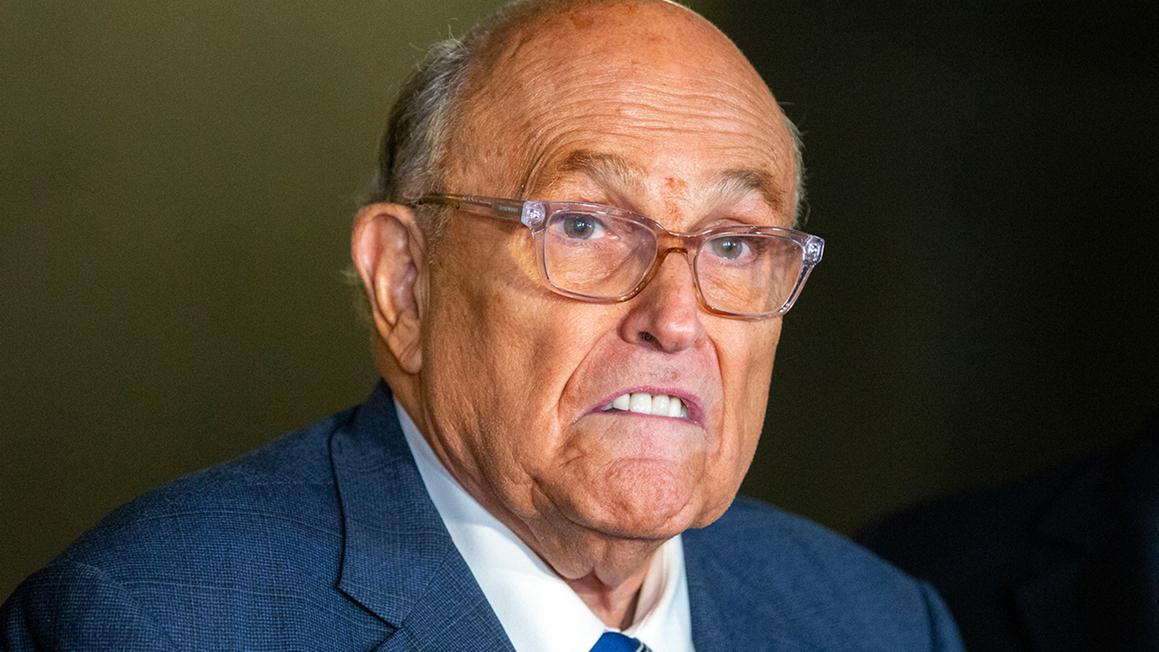 17704304 rudy giuliani clean AP TN img 1