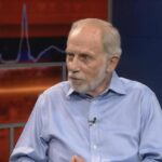 Nhà báo kỳ cựu CNN Charles Bierbauer qua đời