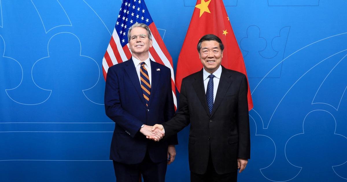 Tổng Thống Trump gia hạn thời hạn áp thuế Trung Quốc thêm 90 ngày 1 250729 scott bessent china deal se 116p 80c499