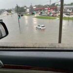 Bão Lũ Nguy Hiểm Hoành Hành Các Xa Lộ Houston Dịp Lễ Lao Động