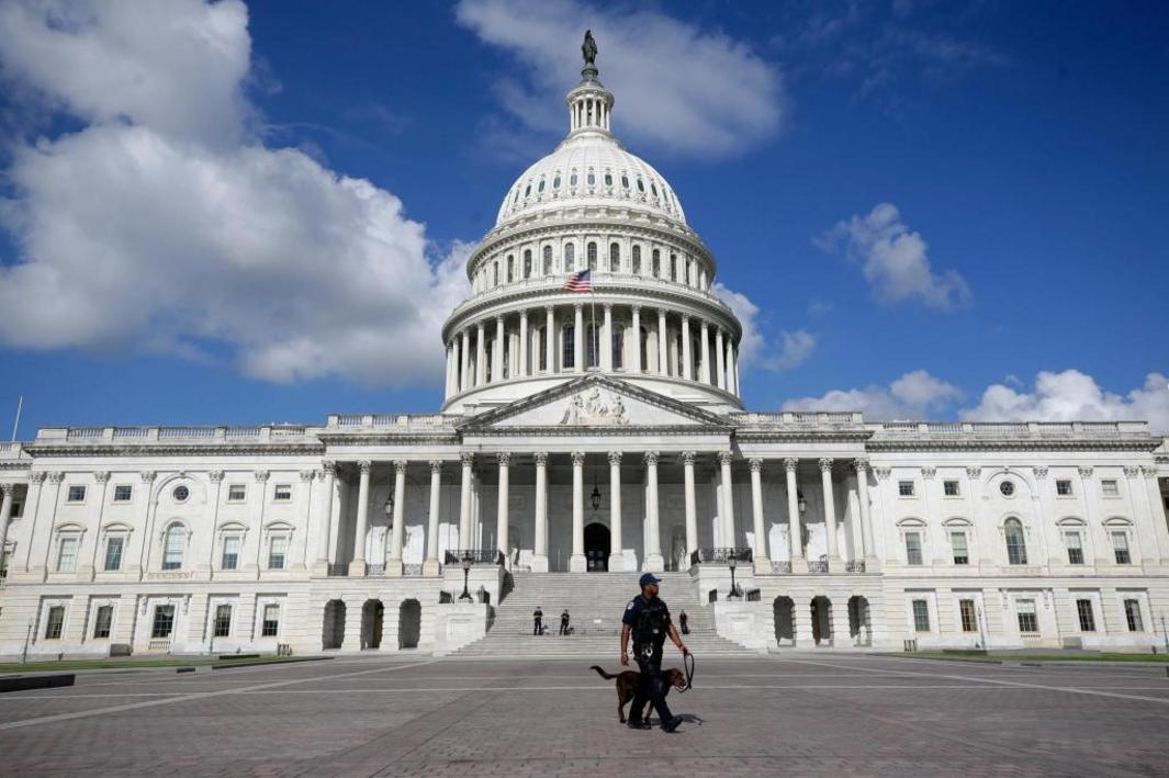 Congress Returns 34867