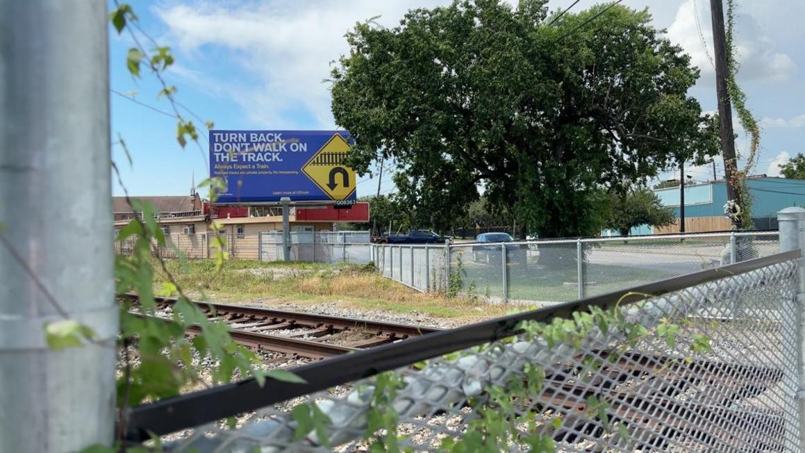 df232773 aa13 41d5 84be