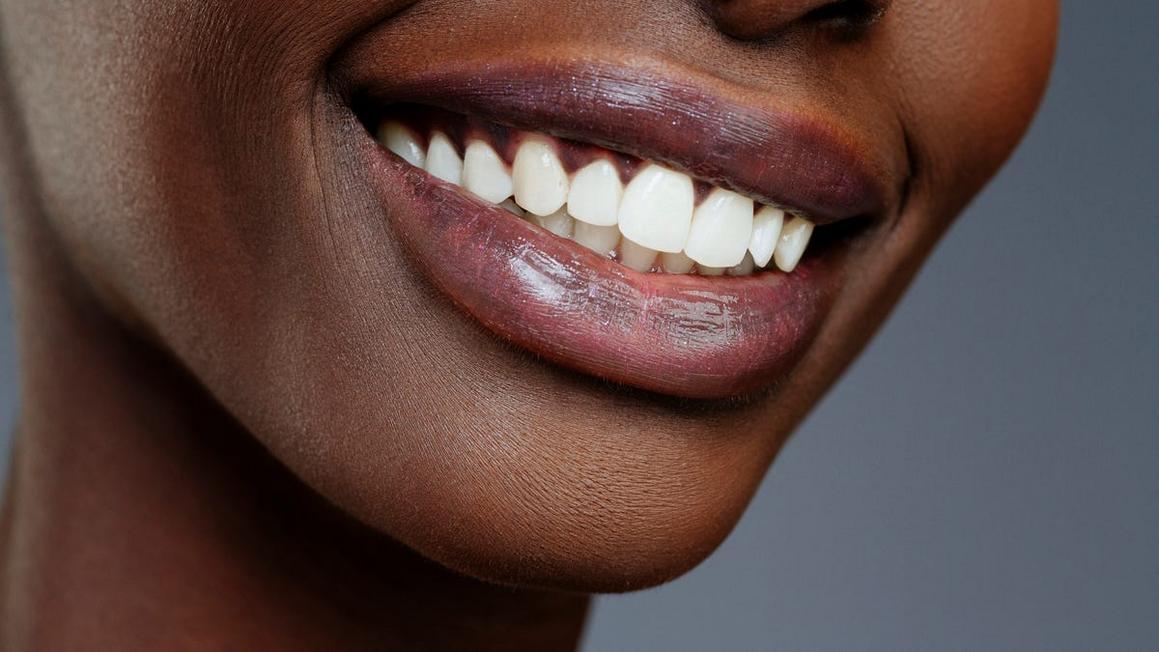 Kem đánh răng làm trắng răng tốt nhất năm 2025, theo các nha sĩ 1 gettyimages 639457372