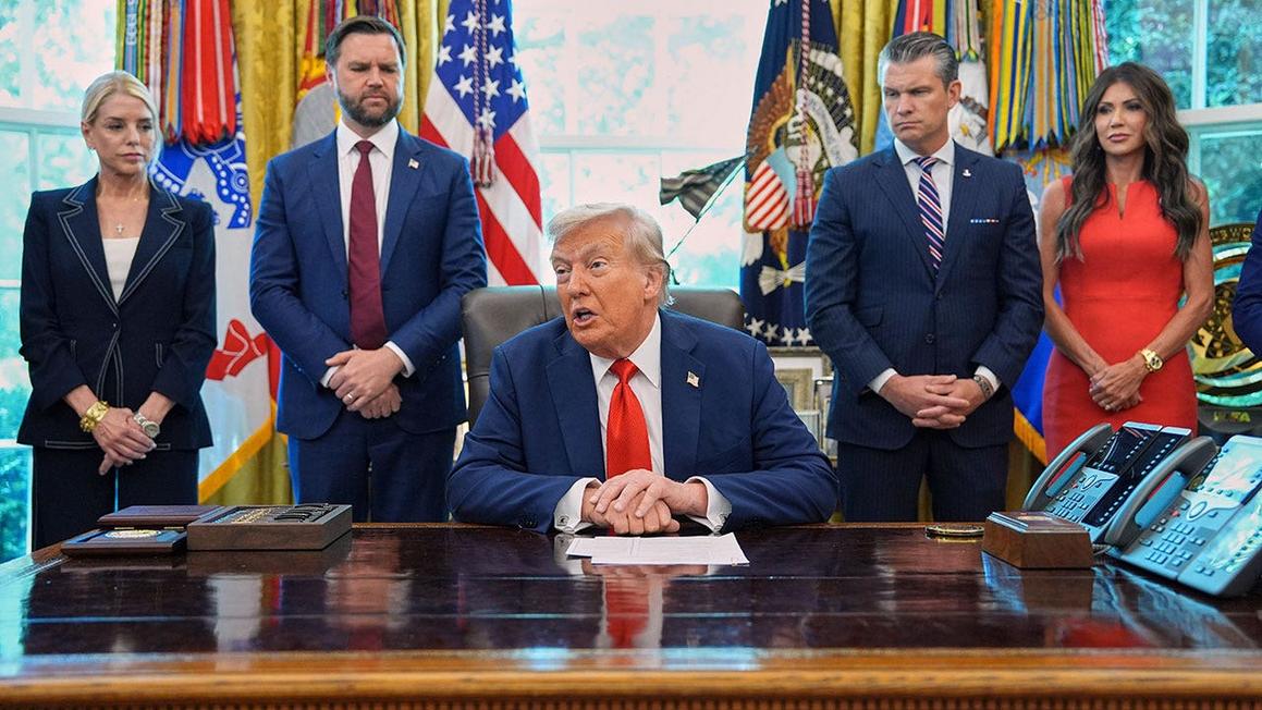 trump oval office eo signing