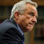 Robert F. Kennedy Jr. bị chất vấn tại Đồi Capitol