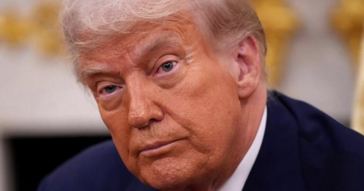 TT Trump Triển Khai Quân Đội Bảo Vệ Cơ Sở ICE 1 1759015161682 nn abr troop deployments ice facilities 250927 1920x1080 bci721