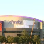 Trung Tâm Wells Fargo Đổi Tên Thành Xfinity Mobile Arena