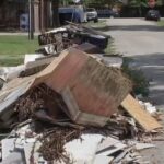 Cư dân Houston lo ngại khi việc thu gom rác thải bị chậm trễ hai tuần