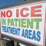 Biểu tình bênh vực phụ nữ bị ICE giam tại bệnh viện Stanford