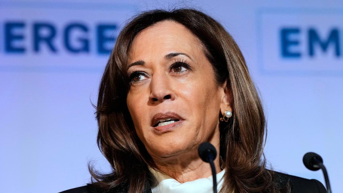 17741553 090425 kabc ap kamala harris