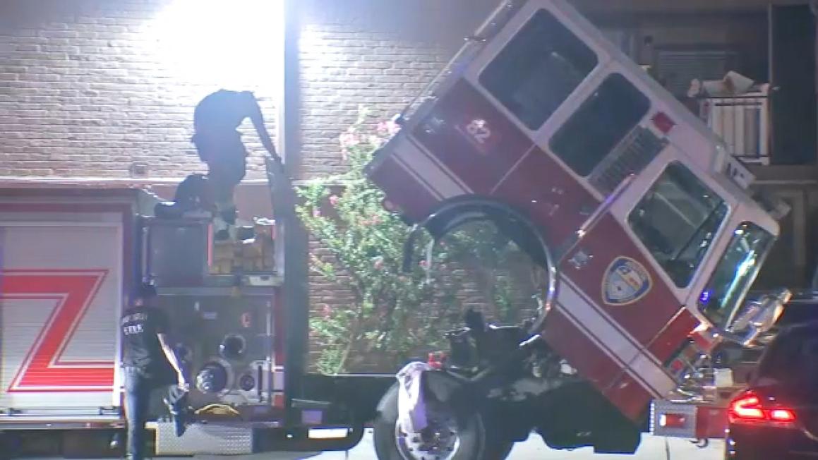 17748349 090525 ktrk dumfries apartment fire img