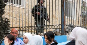 Tổng Thống Trump nói với lãnh đạo Ả Rập sẽ không để Israel sáp nhập Bờ Tây 18 Tổng Thống Trump nói với lãnh đạo Ả Rập sẽ không để Israel sáp nhập Bờ Tây