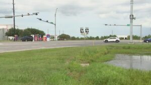 Bà mẹ mang thai lo lắng về giao lộ nguy hiểm ở Texas 26 Bà mẹ mang thai lo lắng về giao lộ nguy hiểm ở Texas