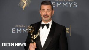 Ủy Ban Truyền Thông Liên Bang (FCC) làm gì và có thể thu hồi giấy phép đài truyền hình? 14 Ủy Ban Truyền Thông Liên Bang (FCC) làm gì và có thể thu hồi giấy phép đài truyền hình?