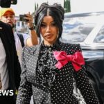 Bồi thẩm đoàn tuyên bố Cardi B vô tội vụ kiện hành hung nhân viên an ninh ở Los Angeles