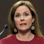 Chánh án Tòa Tối cao Amy Coney Barrett nói về sự "lệch pha" của công chúng với Tòa án 11 Chánh án Tòa Tối cao Amy Coney Barrett nói về sự “lệch pha” của công chúng với Tòa án