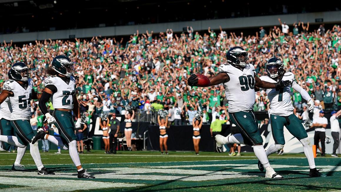 Davis J Getty 2236620829