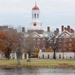Thẩm phán: Chính quyền Trump đã ngăn chặn trái phép 2 tỷ USD của Harvard