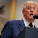 Amazon, Google, Microsoft cảnh báo nhân viên H-1B ở lại Hoa Kỳ 30 Amazon, Google, Microsoft cảnh báo nhân viên H-1B ở lại Hoa Kỳ