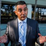 Trường học LA bảo vệ học sinh khỏi ICE, tại sao Vùng Vịnh không làm? 20 Trường học LA bảo vệ học sinh khỏi ICE, tại sao Vùng Vịnh không làm?