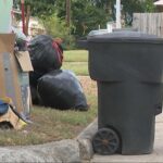 Houston có kế hoạch mới sửa chữa thùng rác bị hỏng nhanh hơn