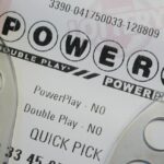 Giải Độc Đắc Powerball 1.7 Tỷ Mỹ Kim: Người Thắng Cuộc Nhận Được Bao Nhiêu Sau Thuế?