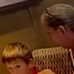 Cảnh sát đưa em bé 5 tuổi bị lạc về với gia đình sau khi em tự đi tới tiệm Chick-fil-A 14 Cảnh sát đưa em bé 5 tuổi bị lạc về với gia đình sau khi em tự đi tới tiệm Chick-fil-A