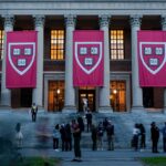 Phán quyết của tòa án Hoa Kỳ: Chặn việc ông Trump tìm cách đóng băng hơn 2 tỷ USD tiền của Harvard