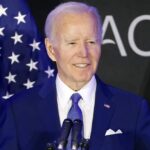Quan chức Tòa Bạch Ốc chỉ trích cách ban hành ân xá, sử dụng máy đóng dấu của chính quyền Biden 6 Quan chức Tòa Bạch Ốc chỉ trích cách ban hành ân xá, sử dụng máy đóng dấu của chính quyền Biden