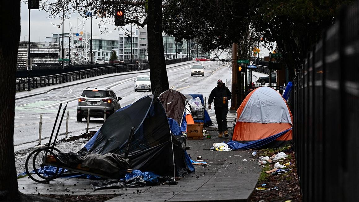 portland oregon homeless street