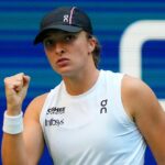 Tay vợt Iga Swiatek có trao đổi căng thẳng với phóng viên sau trận thua tại US Open