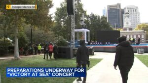 Chuẩn bị cho buổi hòa nhạc 'Victory at Sea' tại Independence Mall mừng 250 năm thành lập Hải quân và Thủy quân Lục chiến Hoa Kỳ 12 Chuẩn bị cho buổi hòa nhạc ‘Victory at Sea’ tại Independence Mall mừng 250 năm thành lập Hải quân và Thủy quân Lục chiến Hoa Kỳ