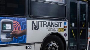 NJ Transit Điều Chỉnh Dịch Vụ Do Bão Bờ Biển 7 NJ Transit Điều Chỉnh Dịch Vụ Do Bão Bờ Biển