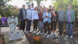 Cộng đồng Audubon Tri ân những người trẻ đã khuất 25 Cộng đồng Audubon Tri ân những người trẻ đã khuất