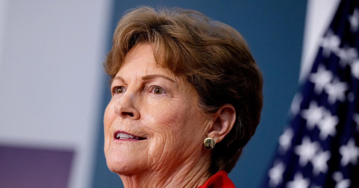 Ba Thượng Nghị Sĩ Dân Chủ Quan Trọng Cần Theo Dõi Trong Vấn Đề Ngưng Hoạt Động Chính Phủ 1 251003 Jeanne Shaheen gk feb8d6