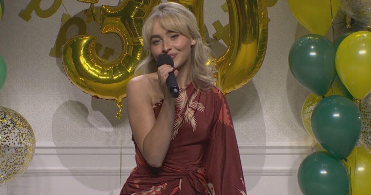 'SNL' để văn hóa đại chúng tỏa sáng, xen kẽ chút chính trị 1 251019 sabrina carpenter snl rc 141a 251a11