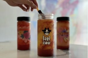 Tiệm trà sữa Lazi Cow mở địa điểm thứ ba tại Denton 8 Tiệm trà sữa Lazi Cow mở địa điểm thứ ba tại Denton