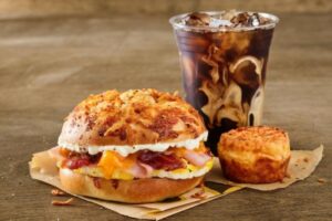 Einstein Bros. Bagels khai trương chi nhánh tại Tomball 8 Einstein Bros. Bagels khai trương chi nhánh tại Tomball