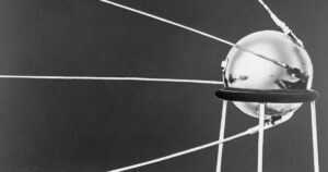 10-04-1957: Liên Xô phóng thành công Sputnik, mở ra Kỷ nguyên Không gian 14 10-04-1957: Liên Xô phóng thành công Sputnik, mở ra Kỷ nguyên Không gian