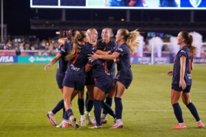 Chuỗi trận không thắng của Bay FC kéo dài sang trận thứ 14 sau thất bại 4-1 trước North Carolina 5 Chuỗi trận không thắng của Bay FC kéo dài sang trận thứ 14 sau thất bại 4-1 trước North Carolina