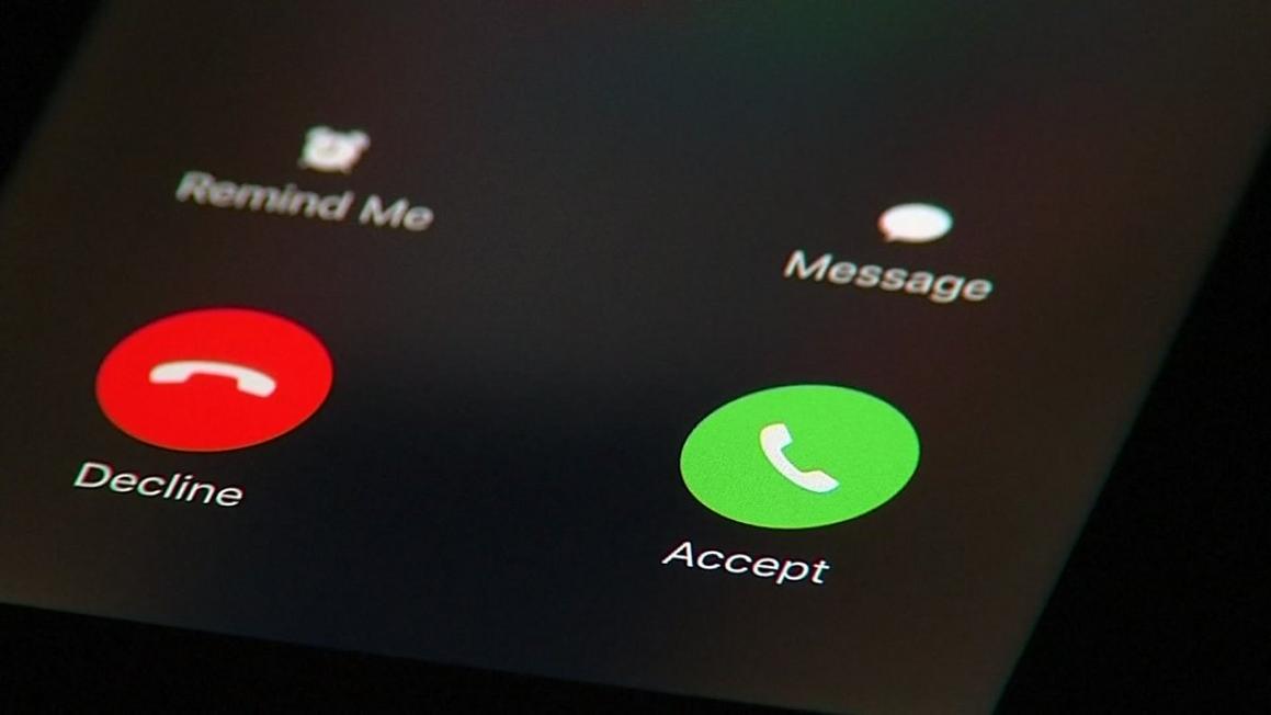 Cảnh báo lừa đảo: Kẻ giả danh cảnh sát Quận Montgomery đòi tiền 1 Cell Phone Incoming Call