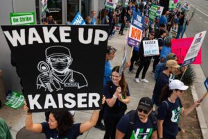 Hàng ngàn nhân viên y tế Kaiser đình công ở Bắc Cali 3 Hàng ngàn nhân viên y tế Kaiser đình công ở Bắc Cali