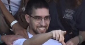 Con tin Israel Evyatar David được Hamas trả tự do 7 Con tin Israel Evyatar David được Hamas trả tự do