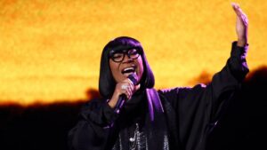 Danh ca Patti LaBelle sẽ biểu diễn mừng 250 năm Hải quân và Thủy quân Lục chiến Hoa Kỳ 7 Danh ca Patti LaBelle sẽ biểu diễn mừng 250 năm Hải quân và Thủy quân Lục chiến Hoa Kỳ