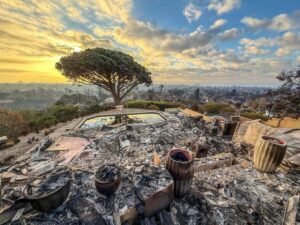 Luật Mới của California Giúp Giảm Khủng Hoảng Bảo Hiểm Nhà Cửa 14 Luật Mới của California Giúp Giảm Khủng Hoảng Bảo Hiểm Nhà Cửa