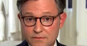 Chủ Tịch Hạ Viện Johnson Bàn Về Khả Năng Sa Thải Nhân Viên Liên Bang 21 Chủ Tịch Hạ Viện Johnson Bàn Về Khả Năng Sa Thải Nhân Viên Liên Bang