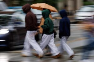 Vùng Vịnh America: Cảnh Báo Lũ Khi Mưa Giông Đến 10 Vùng Vịnh America: Cảnh Báo Lũ Khi Mưa Giông Đến