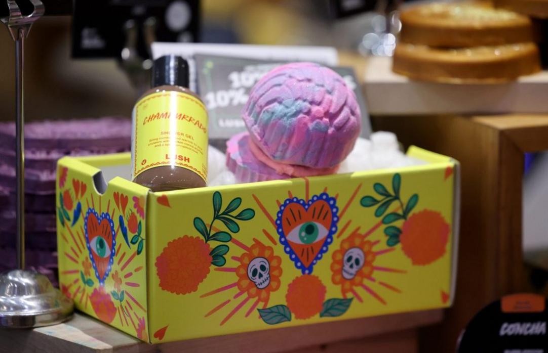 Lush tung ra bộ sưu tập Día de los Muertos 1 TPD L BS 100225 Lush2 e1759523927620