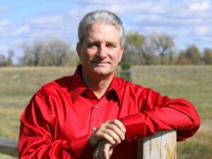 Sam Sebastiani, Lãnh đạo ngành rượu vang Sonoma và người sáng lập Viansa Winery, qua đời ở tuổi 84 26 Sam Sebastiani, Lãnh đạo ngành rượu vang Sonoma và người sáng lập Viansa Winery, qua đời ở tuổi 84