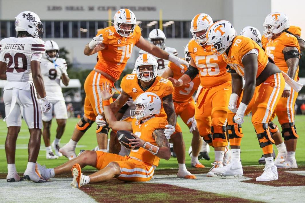 Tennessee Mississippi St Football 24318 1
